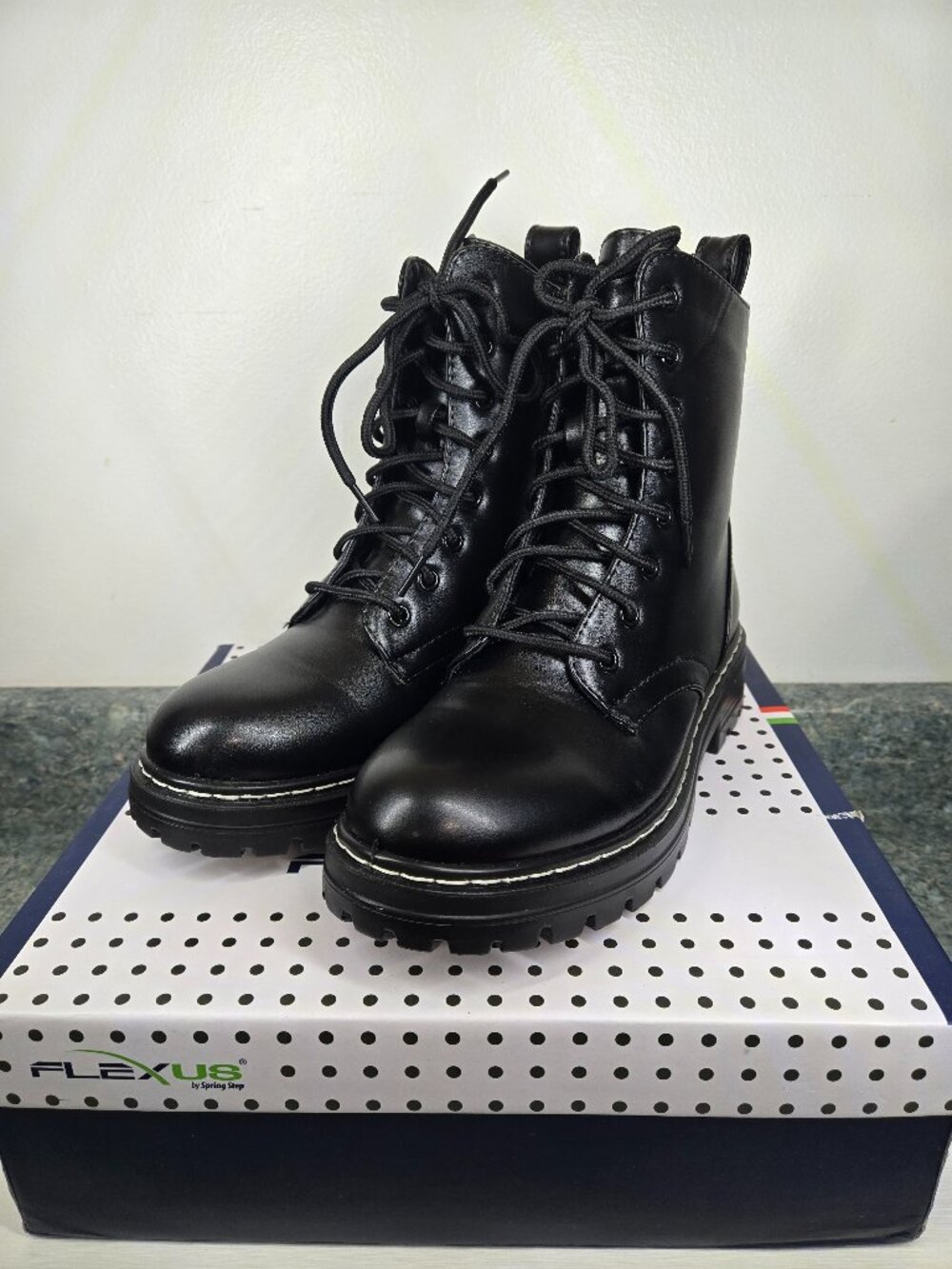 Flexus Callant Mid Calf Boots Black Lace Up Side Zip Faux Fur Lined Sz 37